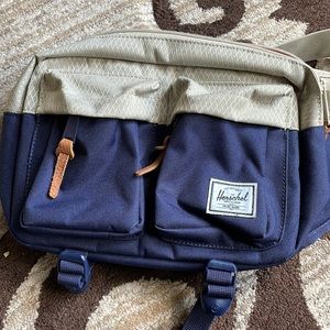 Herschel Crossbody Bag